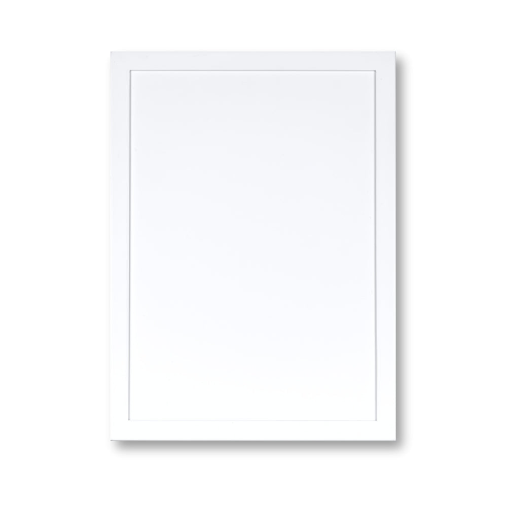3DB21 Slim Shaker White Triple Drawer Base Cabinet — Modern Style
