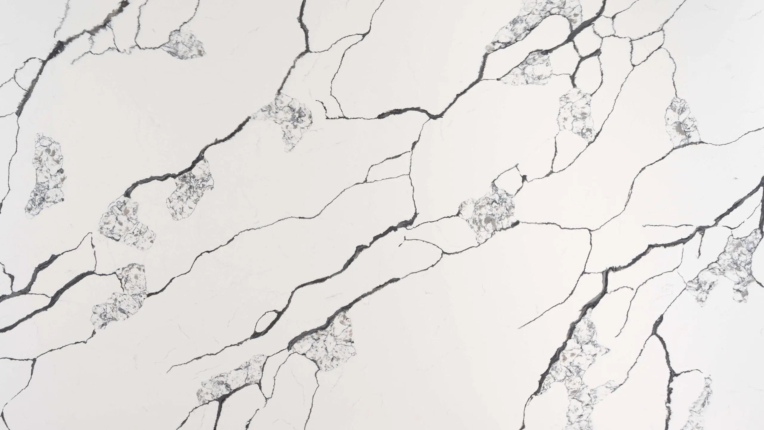 1009 Quartz