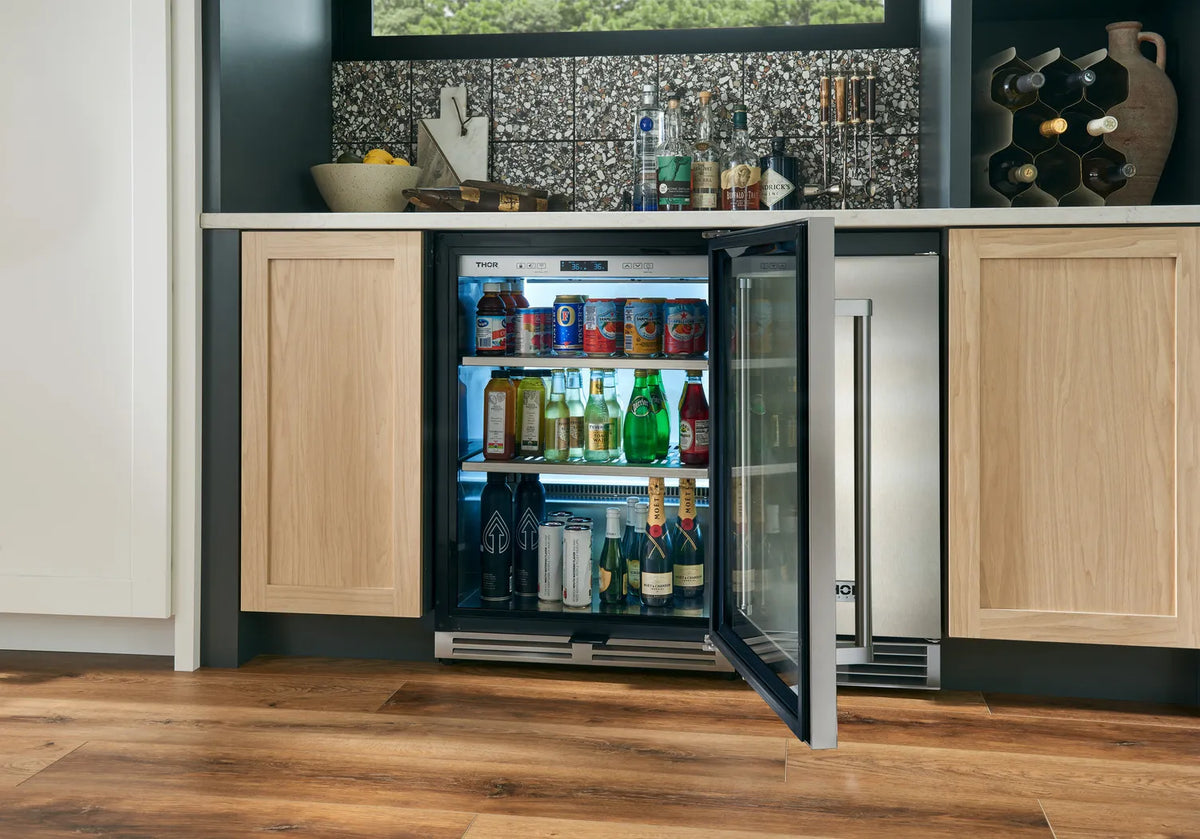 24 Inch Professional Undercounter Beverage Cooler – TBR24U -  Wine Cooler - Thor Kitchen